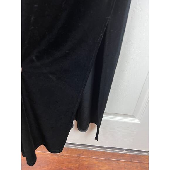 90s Black Velvet Sleeveless Maxi Dress Empire Cut Size 8 Evening Formal Gothic - Picture 3 of 6